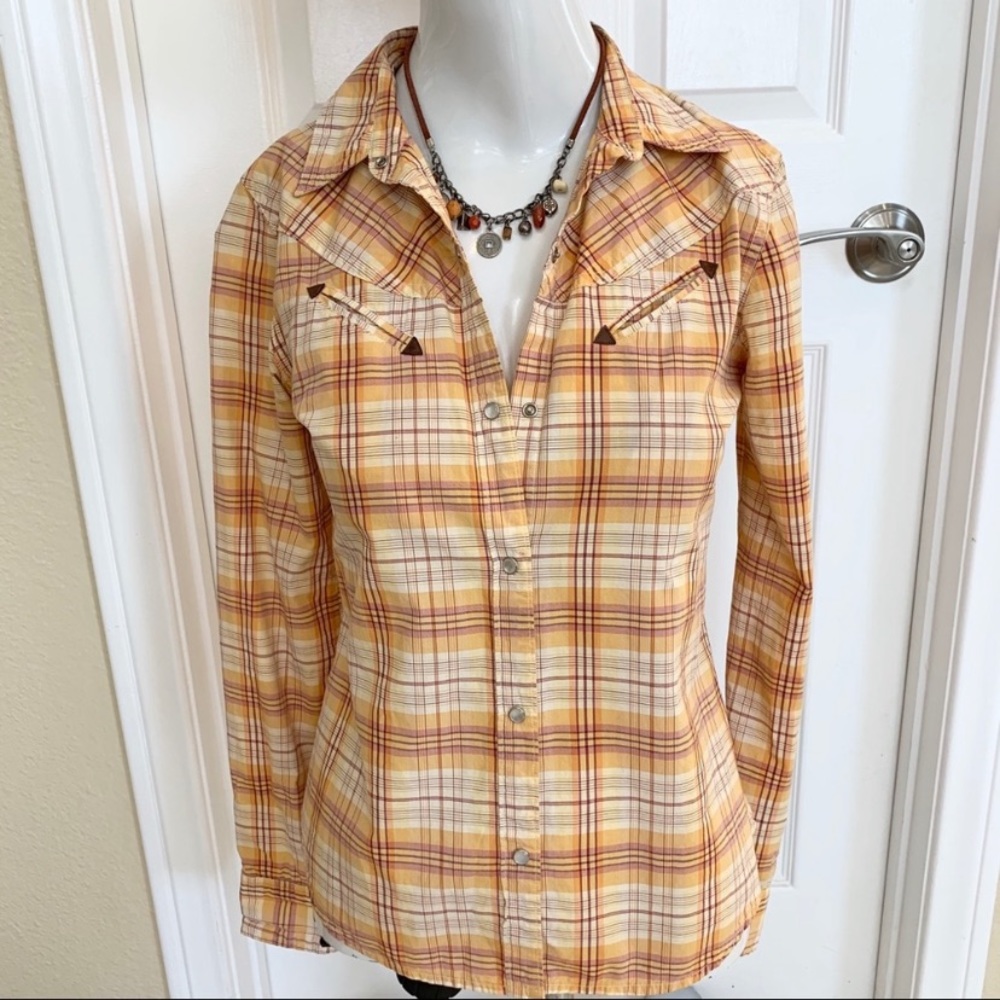 American Eagle Outfitters plaid cotton mustard long sleeve snap button shirt